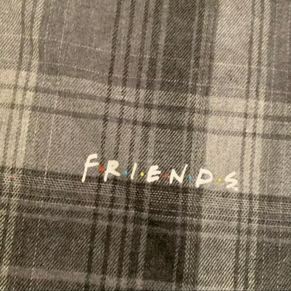 Friends mens size 3xl gray white long sleeve full button down graphic shirt - Picture 6 of 7